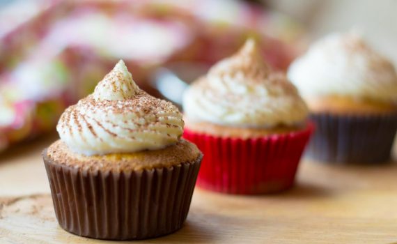 Tiramisu cupcakes gluten free made with coconut flour via Cookwith5kids @cookwith5kids mom blog