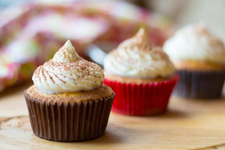 Tiramisu cupcakes gluten free made with coconut flour via Cookwith5kids @cookwith5kids mom blog