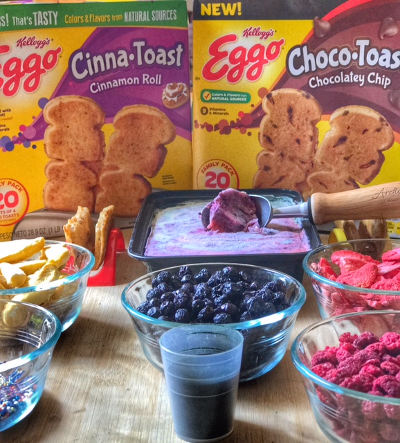 Eggo Rainbow Breakfast Taco #LeggomyEggo #HeartheNews #ad #shop
